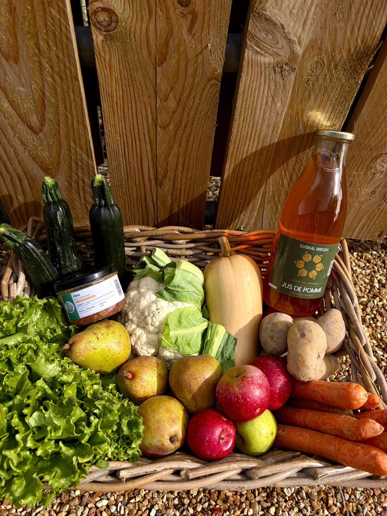 Panier de saison Potager et Charcuterie des Nouveaux Jardins d'Orgères